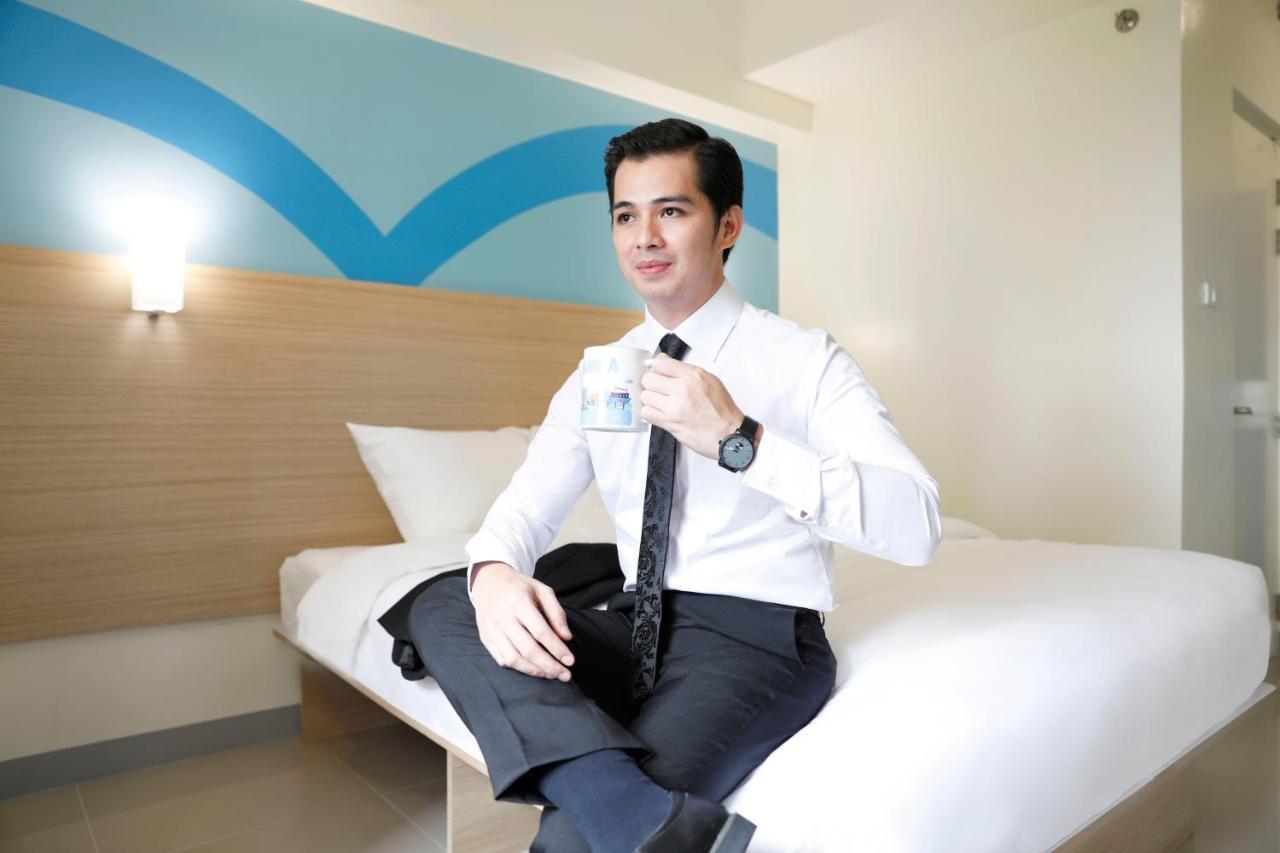 Hop Inn Hotel Cebu City Esterno foto
